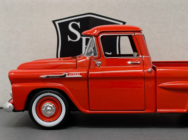 Chevrolet Apache Fleetside Pick Up - Motormax 1:24 Diecast