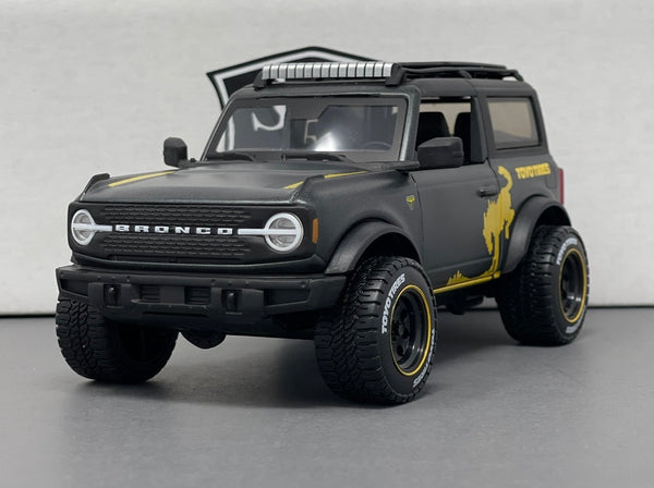 Ford Bronco - Maisto 1:24 Diecast