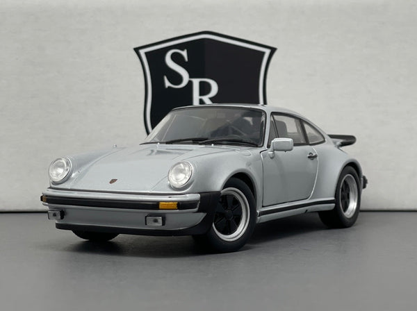 Porsche 911 Turbo - Welly 1:24 Diecast