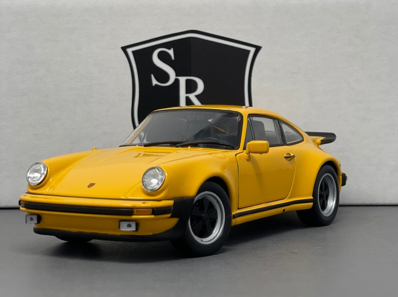 Porsche 911 Turbo - Welly 1:24 Diecast