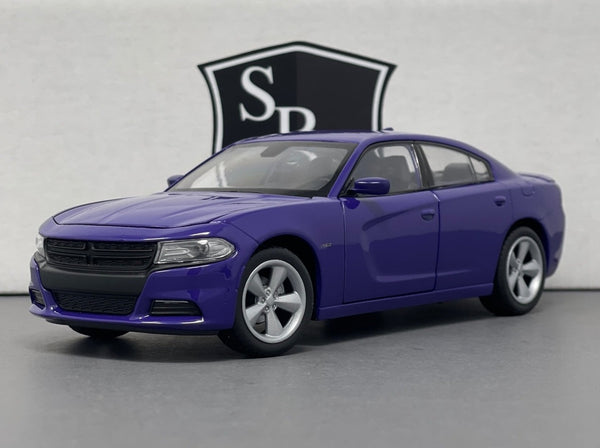 Dodge Charger R/T - Welly 1:24 Diecast