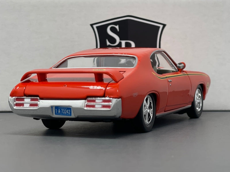 Pontiac Judge GTO - Red Box 1:24 Diecast