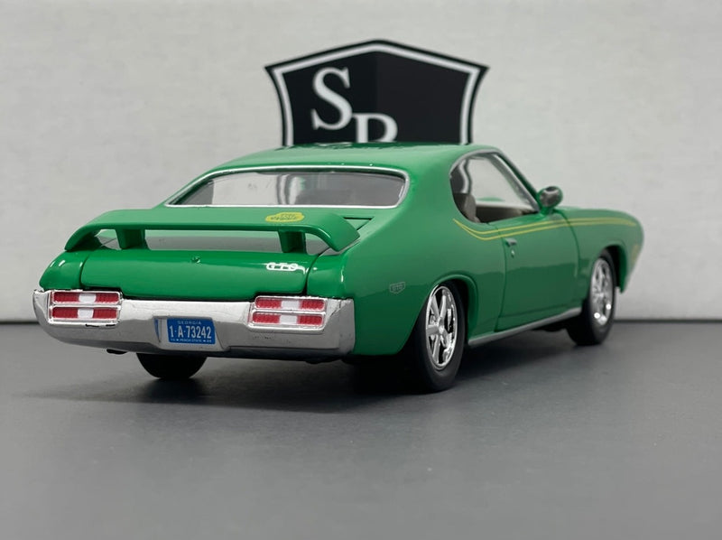 Pontiac Judge GTO - Red Box 1:24 Diecast