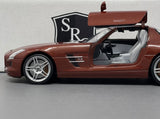 Mercedes-Benz SLS AMG - Motormax 1:18 Diecast