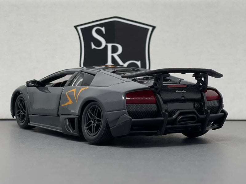 Lamborghini Murciélago LP670-4 SV - Bburago 1:24 Diecast