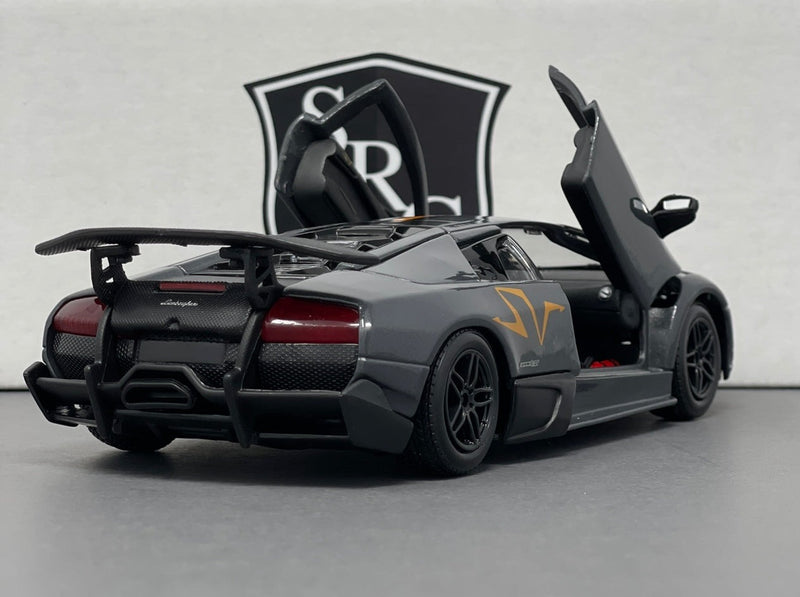 Lamborghini Murciélago LP670-4 SV - Bburago 1:24 Diecast