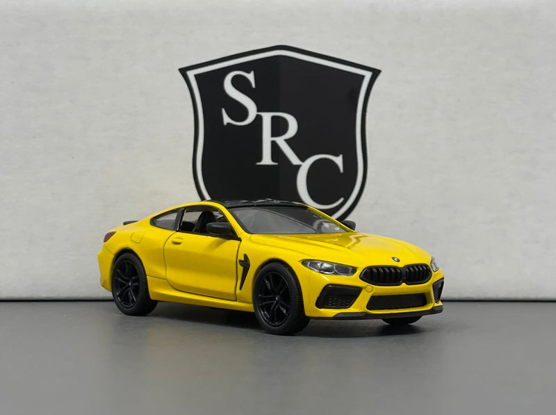 BMW M8 Competition Coupe - Kinsmart 1:38 Diecast