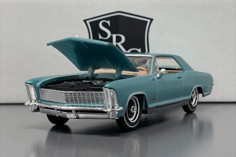 Buick Riviera - Maisto 1:26 Diecast