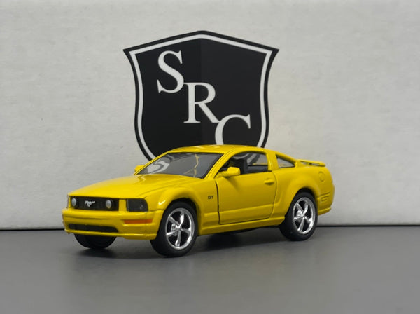 Ford Mustang GT - Kinsmart 1:38 Diecast