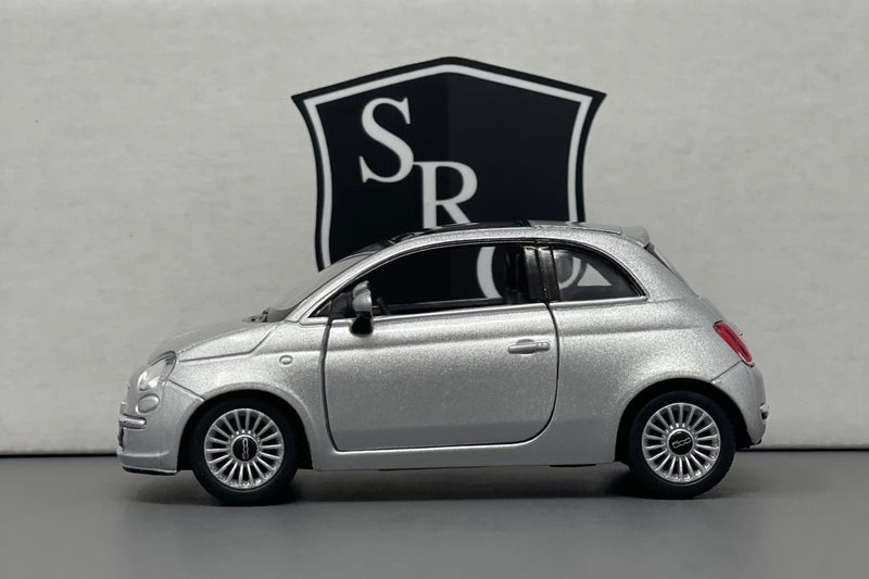 Fiat 500 - Kinsmart 1:28 Diecast