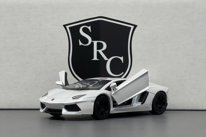 Lamborghini Aventador LP700-4 - Kinsmart 1:38 Diecast