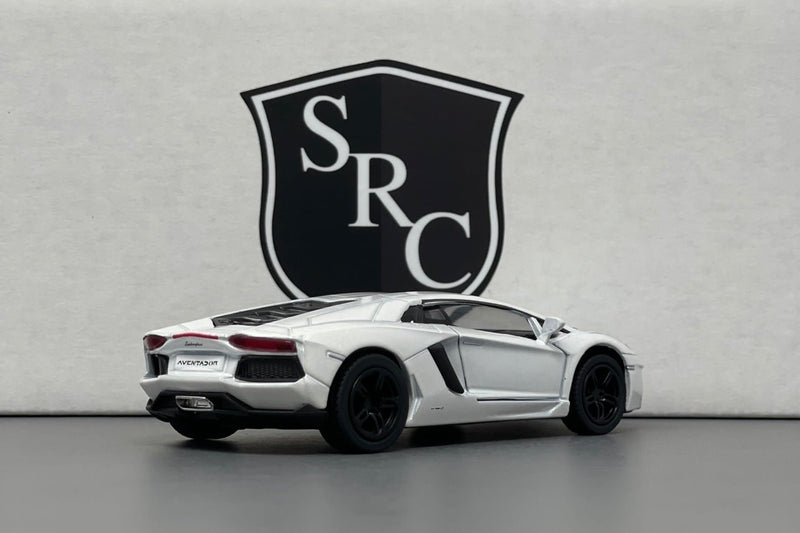 Lamborghini Aventador LP700-4 - Kinsmart 1:38 Diecast