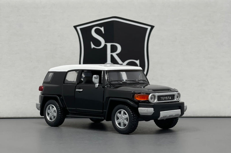 Toyota FJ Cruiser - Kinsmart 1:36 Diecast