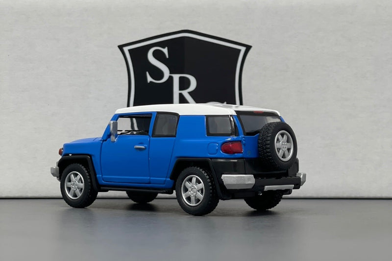 Toyota FJ Cruiser - Kinsmart 1:36 Diecast