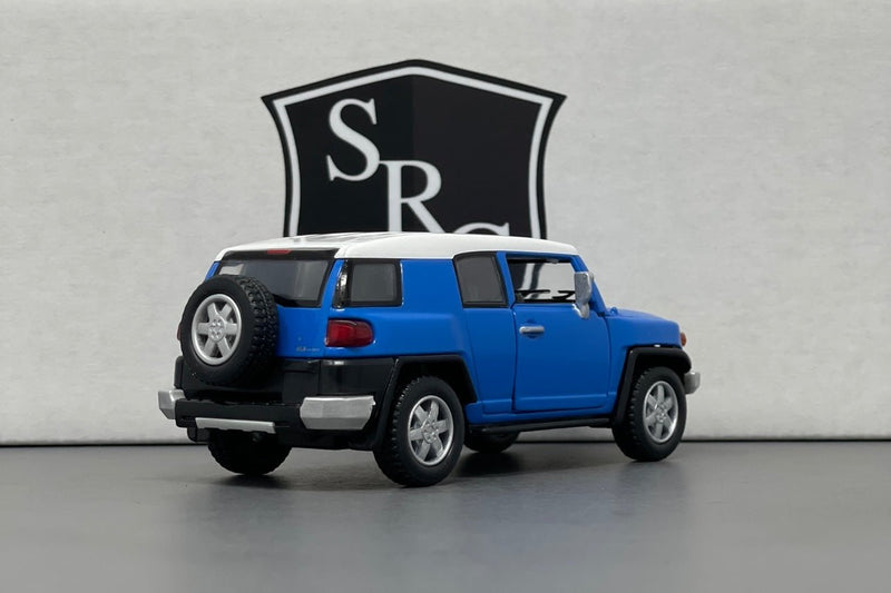 Toyota FJ Cruiser - Kinsmart 1:36 Diecast