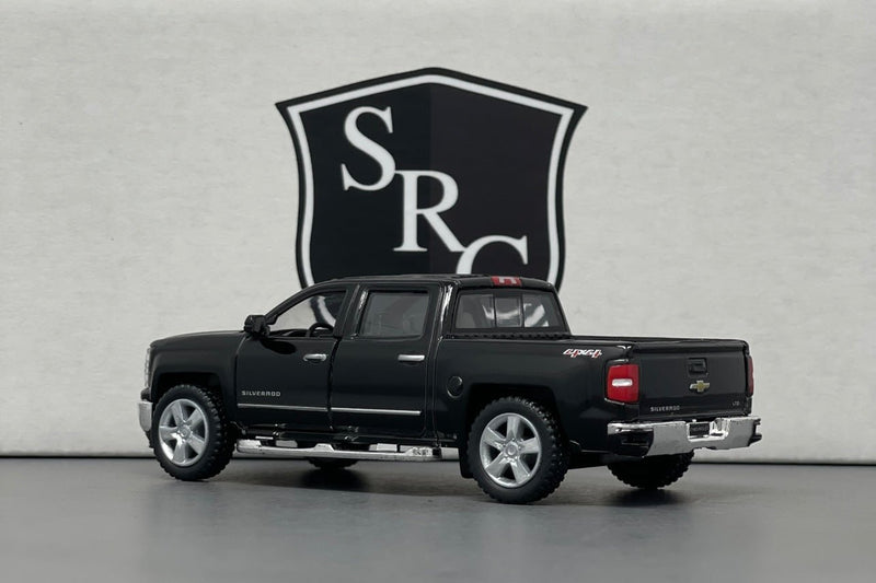 Chevrolet Silverado - Kinsmart 1:46 Diecast