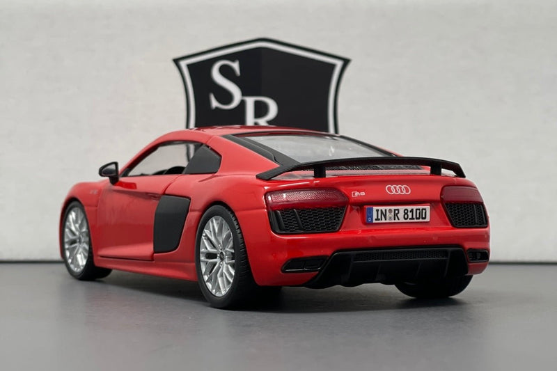 Audi R8 V10 Plus - Maisto 1:24 Diecast