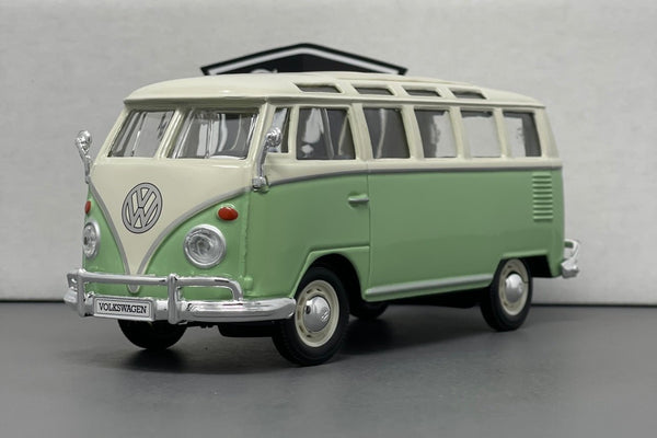 Volkswagen Van Samba - Maisto 1:25 Diecast