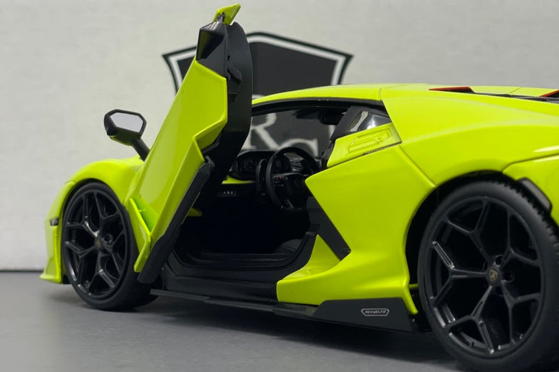 Lamborghini Revuelto - Maisto 1:18 Diecast