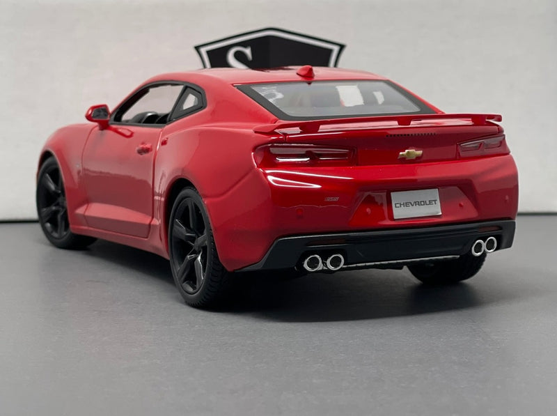 Chevrolet Camaro SS - Maisto 1:18 Diecast