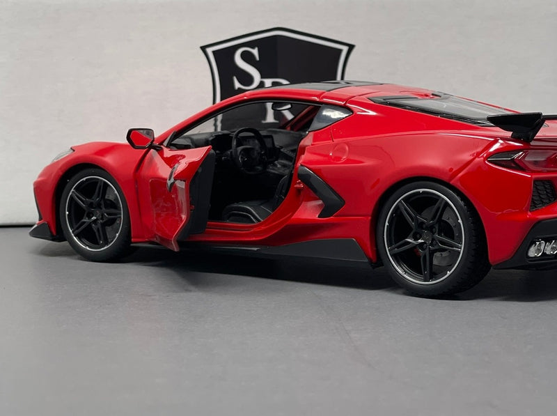 Chevrolet Corvette C8 Stingray Coupe - Maisto 1:18 Diecast