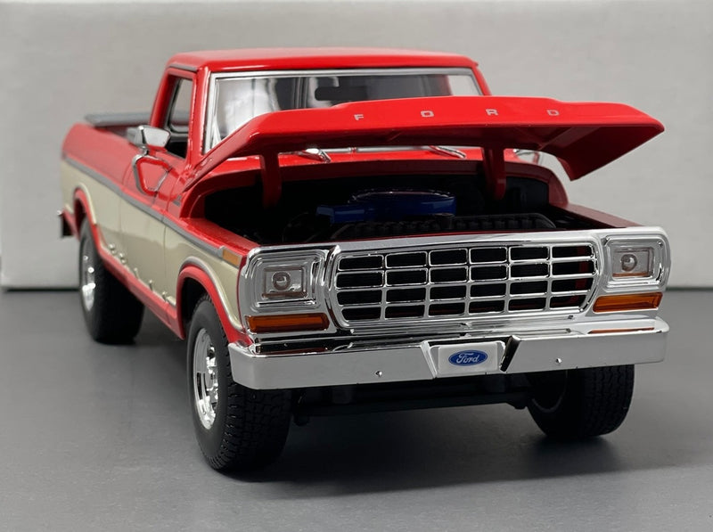 Ford F150 - Maisto 1:18 Diecast