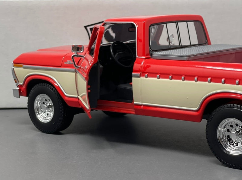 Ford F150 - Maisto 1:18 Diecast