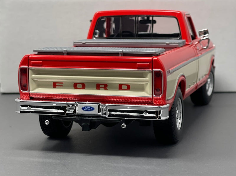 Ford F150 - Maisto 1:18 Diecast