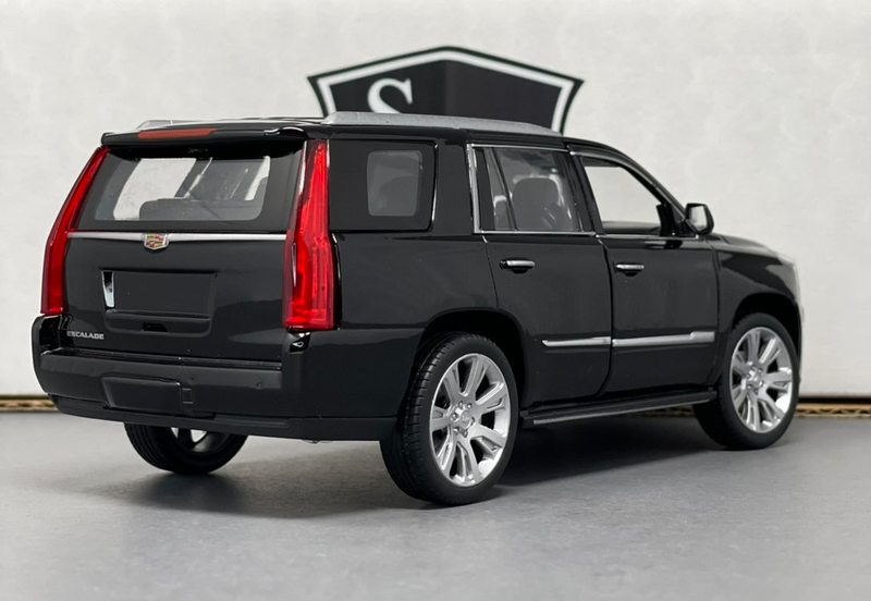 Cadillac Escalade - Welly 1:24 Diecast