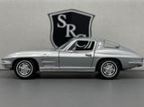 Chevrolet Corvette C2 - Welly 1:24 Diecast