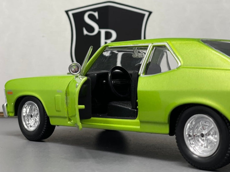 Chevrolet Nova SS Coupe - Maisto 1:24 Diecast