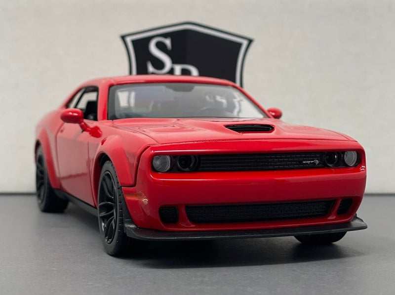 Dodge Challenger SRT Hellcat Widebody - Motormax 1:24 Diecast