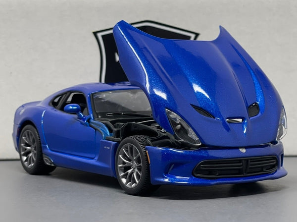 Dodge Viper SRT GTS - Maisto 1:24 Diecast