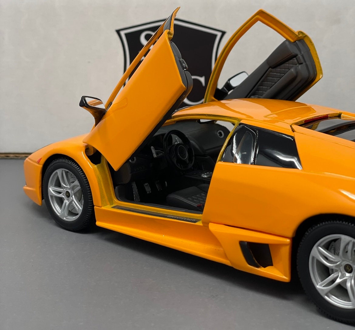 Lamborghini Murciélago LP640 - Maisto 1:18 Diecast – Strada Racing Club