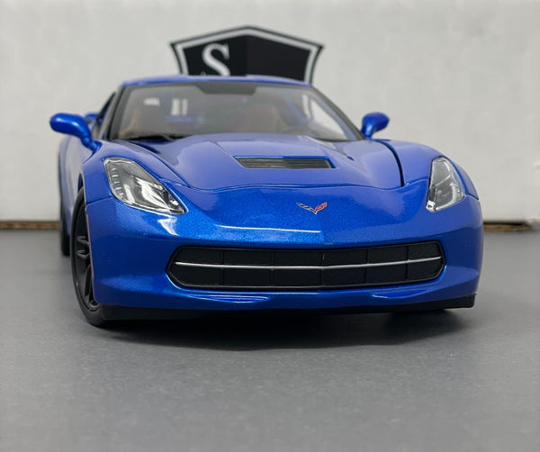 Chevrolet Corvette C7 Stingray - Maisto 1:18 Diecast