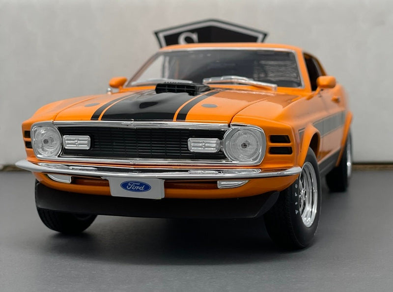 Ford Mustang Mach 1 - Maisto 1:18 Diecast