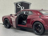 Dodge Challenger SRT Hellcat Widebody - Motormax 1:24 Diecast