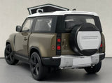 Land Rover Defender - Welly 1:24 Diecast