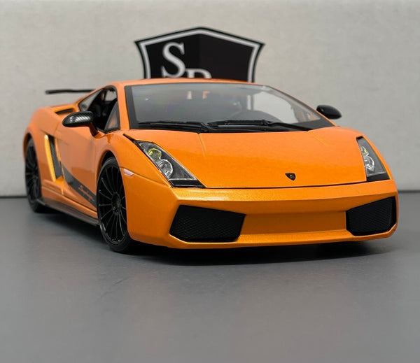 Lamborghini Gallardo Superleggera - Maisto 1:18 Diecast