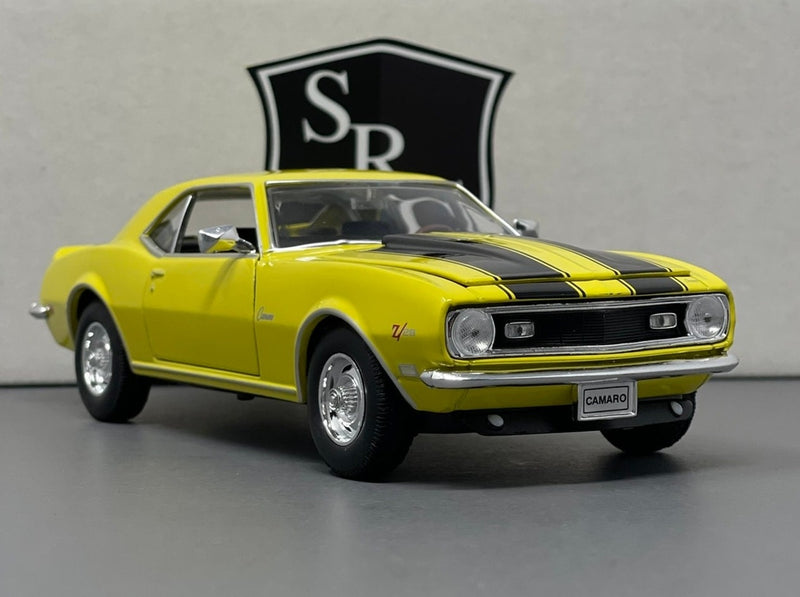 Chevrolet Camaro Z28 - Welly 1:24 Diecast