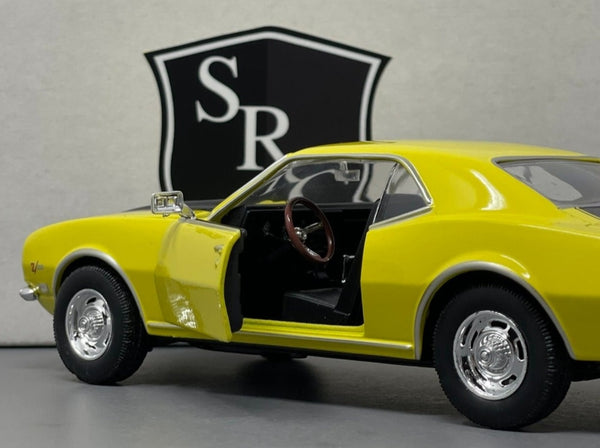 Chevrolet Camaro Z28 - Welly 1:24 Diecast