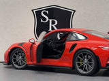 Porsche 911 GT3 RS (991) - Welly 1:24 Diecast