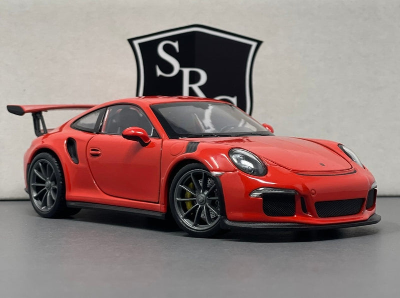 Porsche 911 GT3 RS (991) - Welly 1:24 Diecast