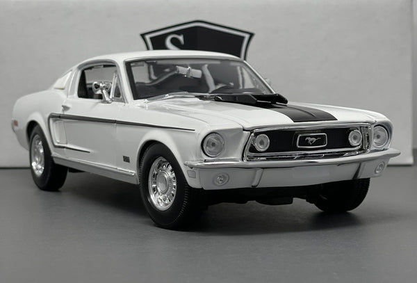 Ford Mustang GT - Maisto 1:18 Diecast