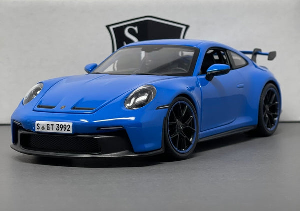 Porsche 911 GT3 (992) - Maisto 1:18 Diecast