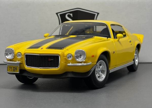 Chevrolet Camaro - Maisto 1:18 Diecast