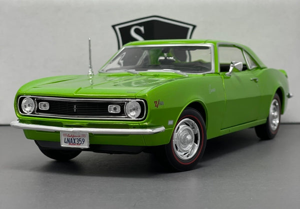 Chevrolet Camaro Z28 - Maisto 1:18 Diecast