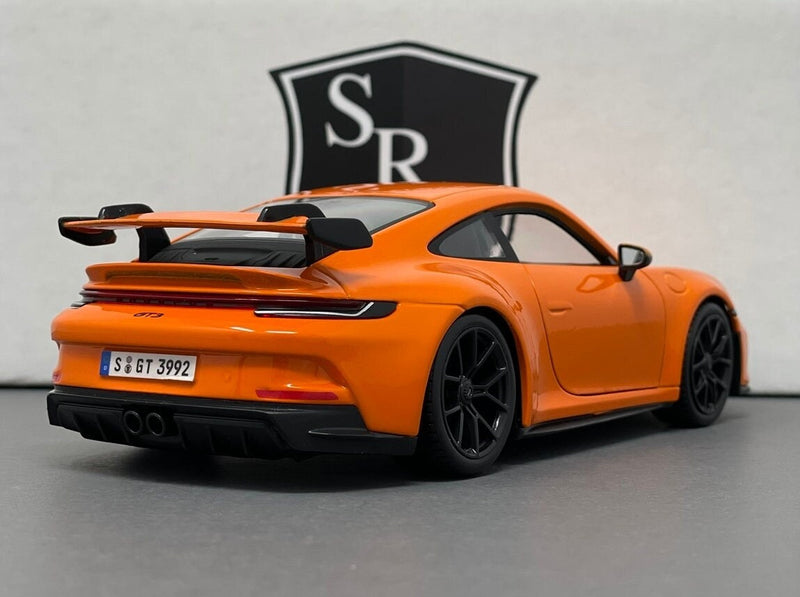 Porsche 911 GT3 - Bburago 1:24 Diecast