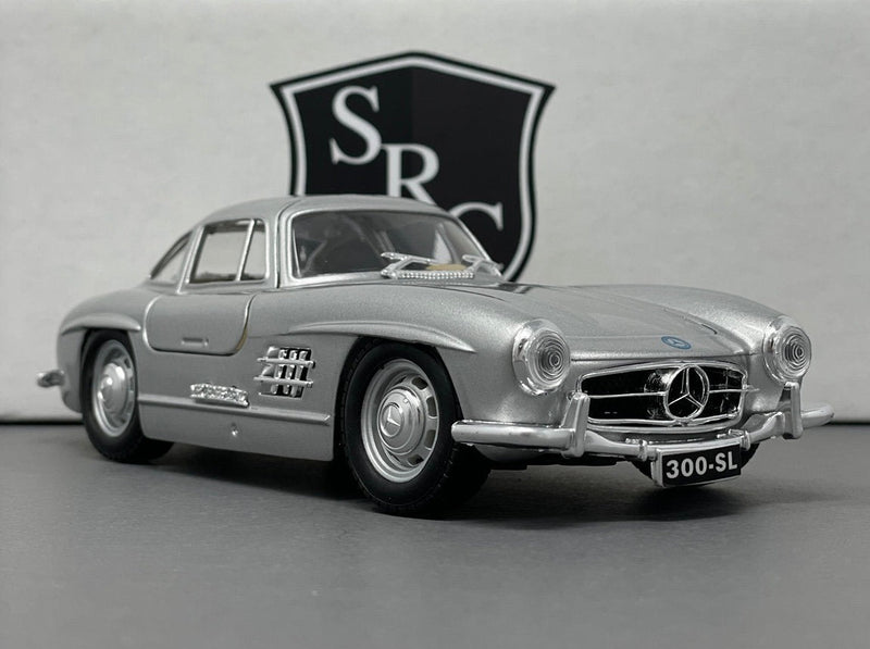 Mercedes-Benz SL 300 - Bburago 1:24 Diecast