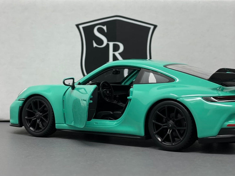 Porsche 911 GT3 - Bburago 1:24 Diecast